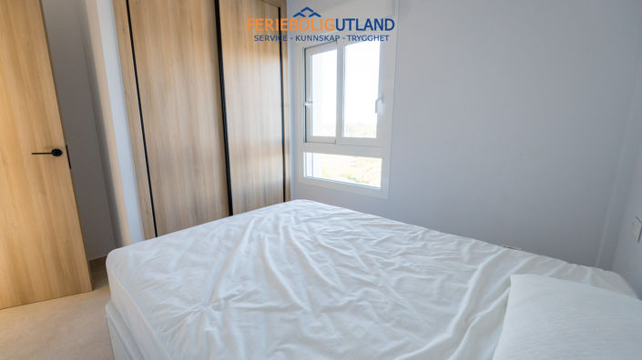 Image No.18-3 Bed Apartment for sale