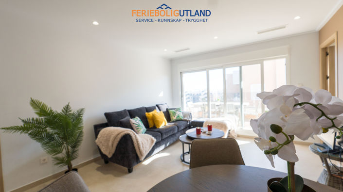 Image No.10-3 Bed Apartment for sale