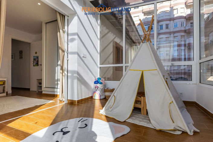 Image No.24-3 Bed Townhouse for sale