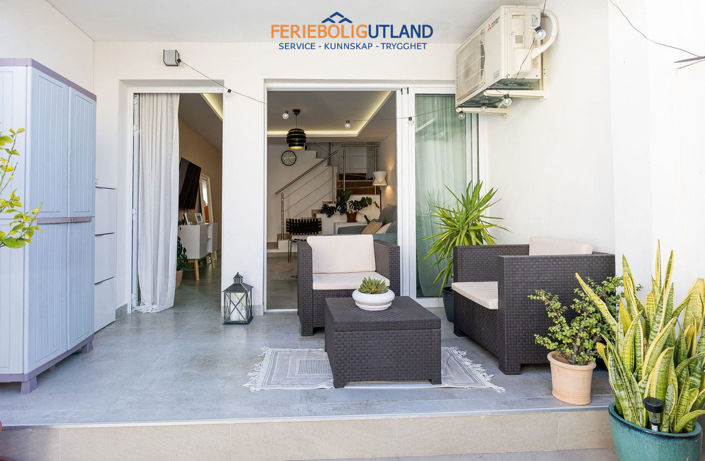 Image No.6-3 Bed Townhouse for sale