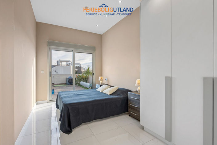 Image No.10-Villa de 5 chambres à vendre à Villamartin