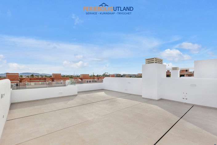 Image No.31-3 Bed Apartment for sale