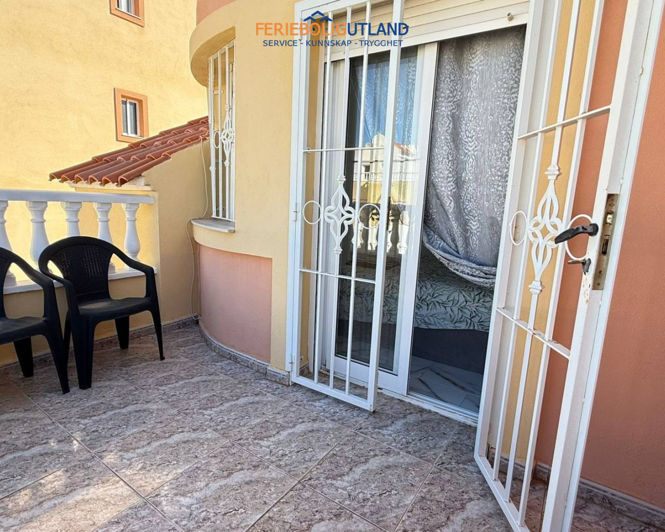 Image No.4-2 Bed Townhouse for sale