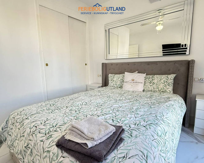 Image No.6-2 Bed Townhouse for sale