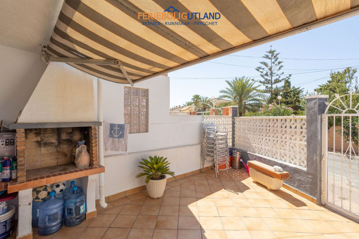 Image No.2-2 Bed Townhouse for sale