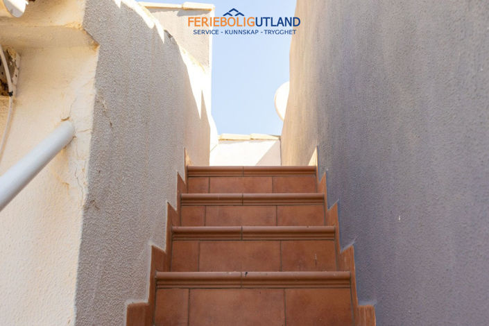 Image No.21-2 Bed Townhouse for sale