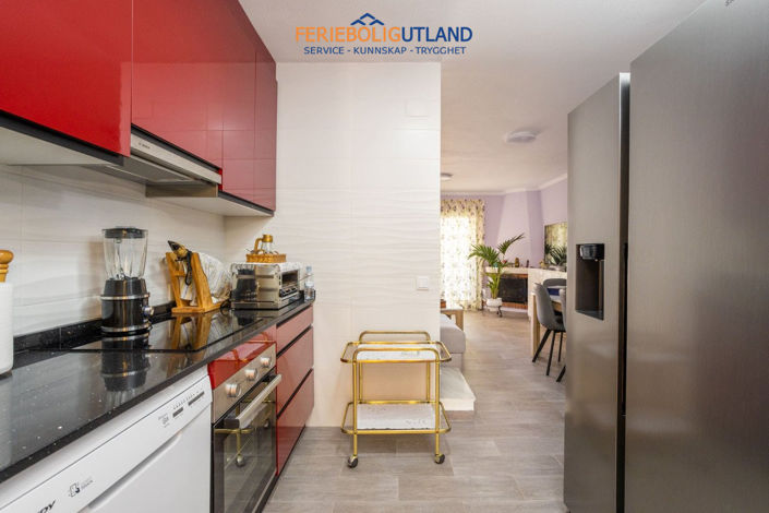 Image No.9-2 Bed Townhouse for sale