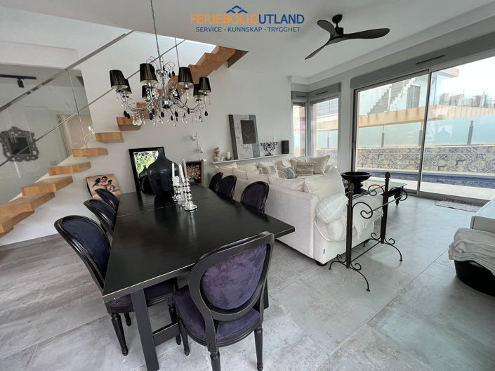 Image No.10-3 Bed Villa for sale