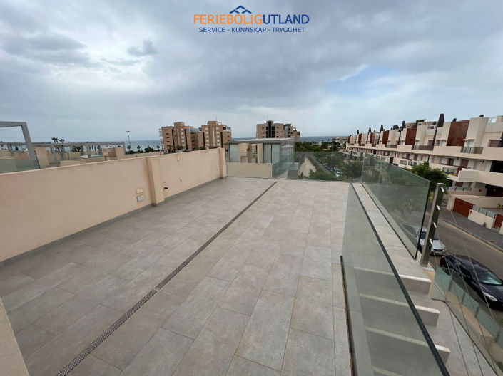 Image No.29-3 Bed Villa for sale