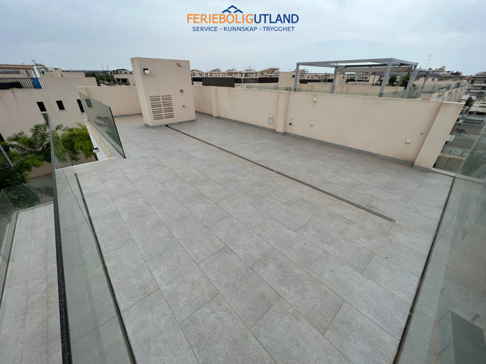 Image No.30-3 Bed Villa for sale