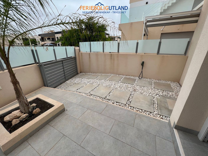 Image No.4-3 Bed Villa for sale