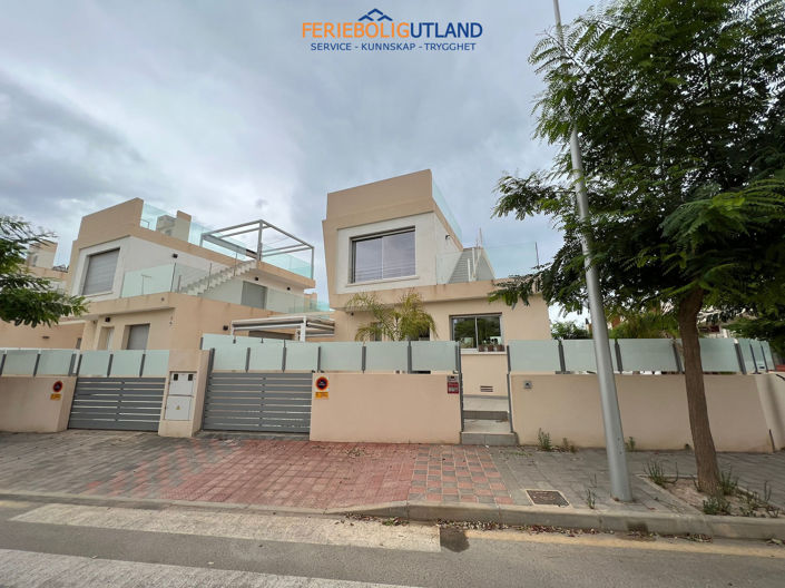 Image No.5-3 Bed Villa for sale