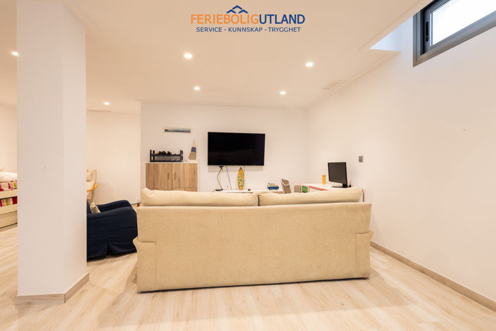 Image No.11-4 Bed Villa for sale