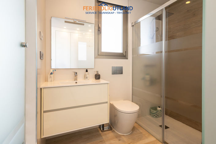 Image No.20-4 Bed Villa for sale