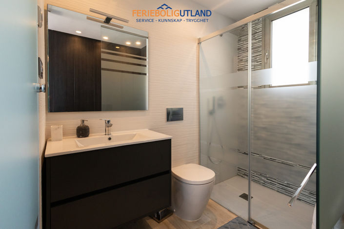 Image No.23-4 Bed Villa for sale