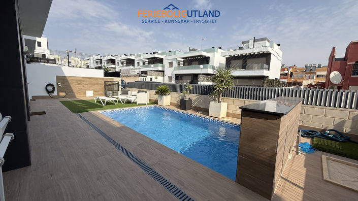 Image No.27-4 Bed Villa for sale