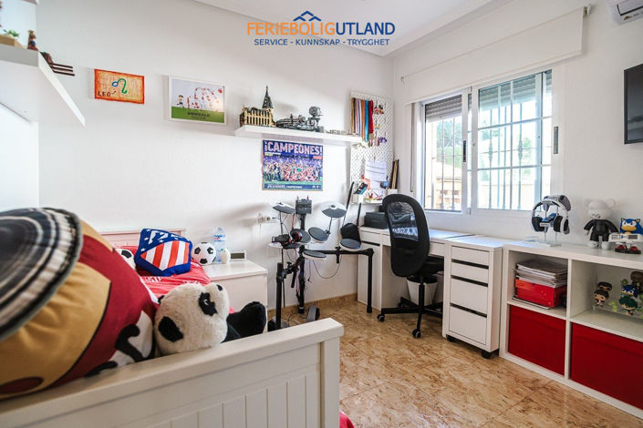 Image No.18-2 Bed Villa for sale