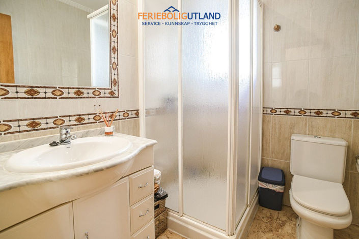 Image No.20-2 Bed Villa for sale