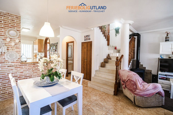 Image No.22-2 Bed Villa for sale