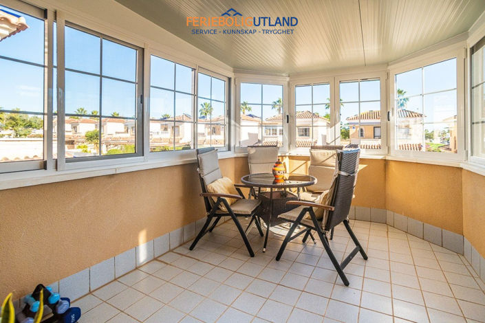 Image No.25-2 Bed Villa for sale