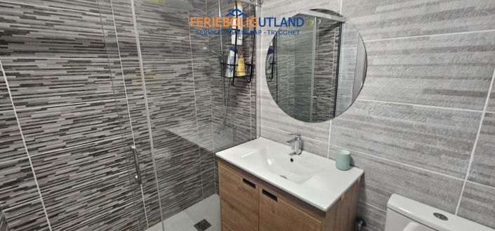 Image No.22-2 Bed Apartment for sale