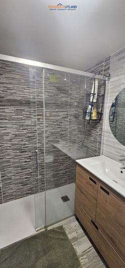 Image No.23-2 Bed Apartment for sale