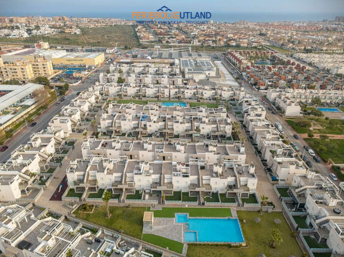 Image No.3-Bungalow de 3 chambres à vendre à Torrevieja