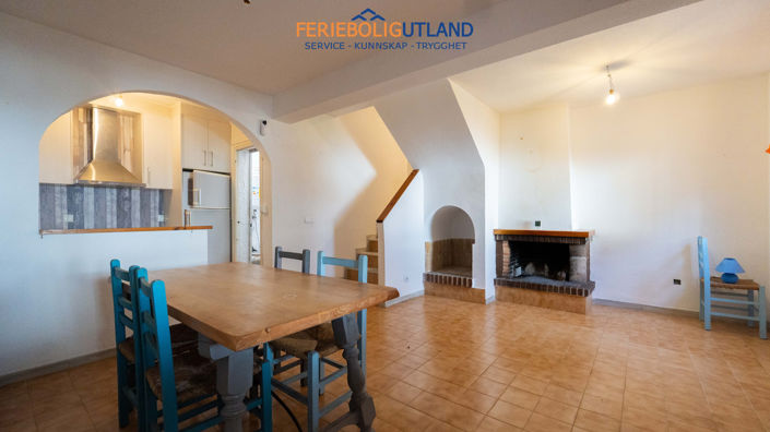 Image No.4-2 Bed Townhouse for sale