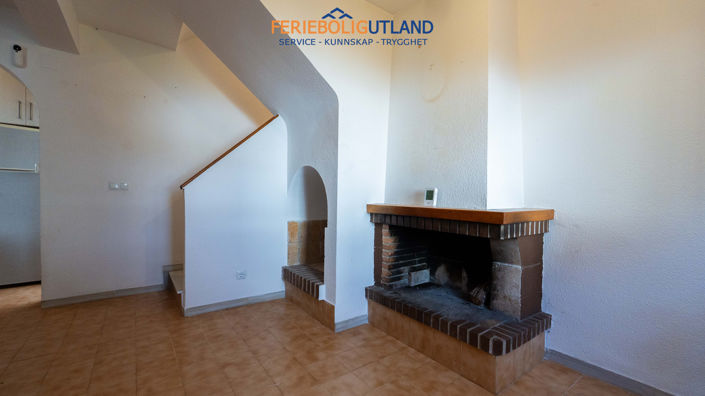 Image No.6-2 Bed Townhouse for sale