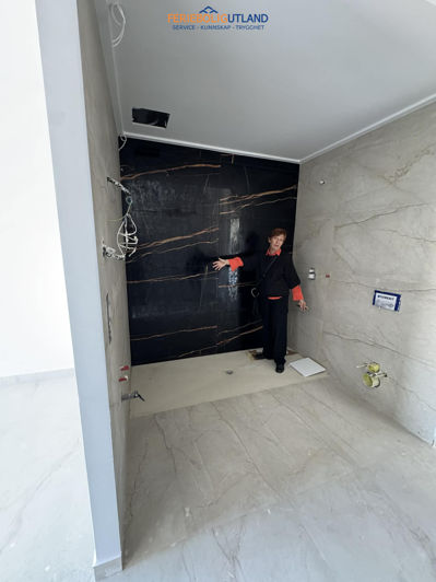 Image No.13-3 Bed Apartment for sale