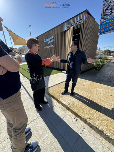 Image No.20-3 Bed Apartment for sale