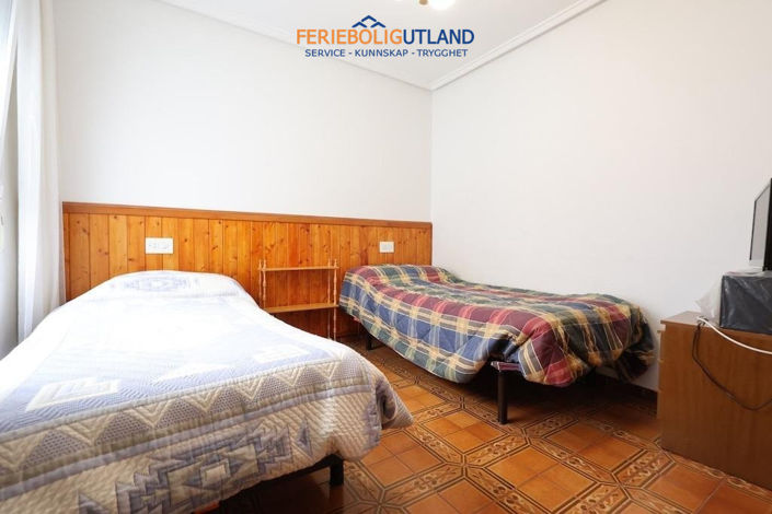 Image No.12-3 Bed Apartment for sale