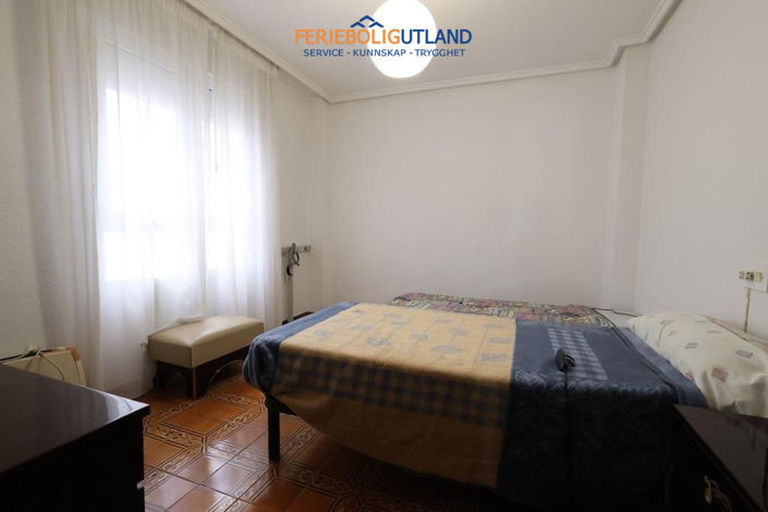 Image No.14-3 Bed Apartment for sale