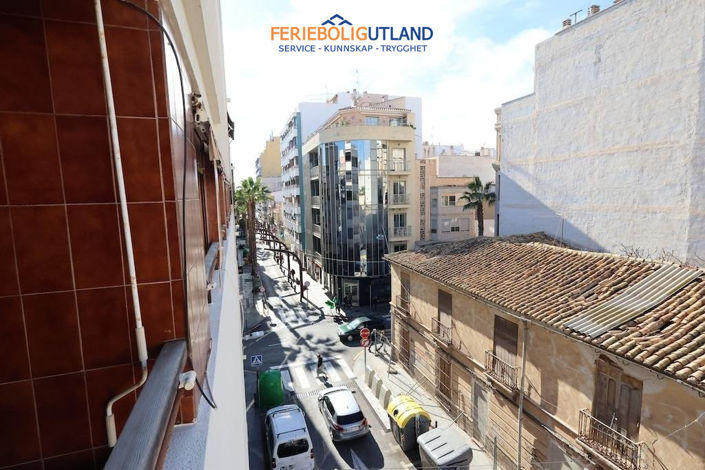 Image No.15-3 Bed Apartment for sale