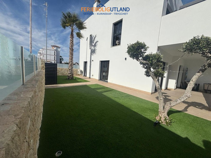 Image No.3-3 Bed Apartment for sale