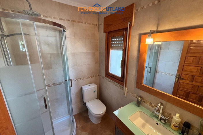 Image No.6-4 Bed Villa for sale