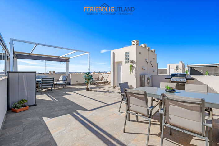 Image No.3-2 Bed Townhouse for sale