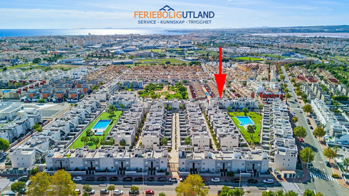 Image No.33-2 Bed Townhouse for sale