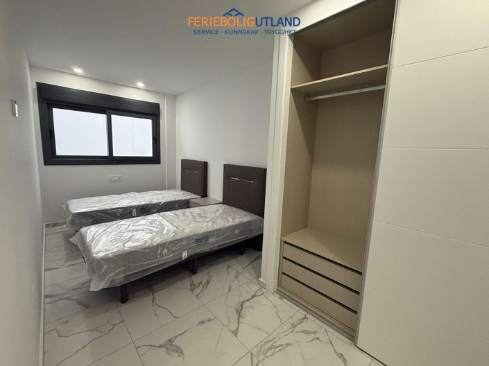 Image No.15-2 Bed Apartment for sale