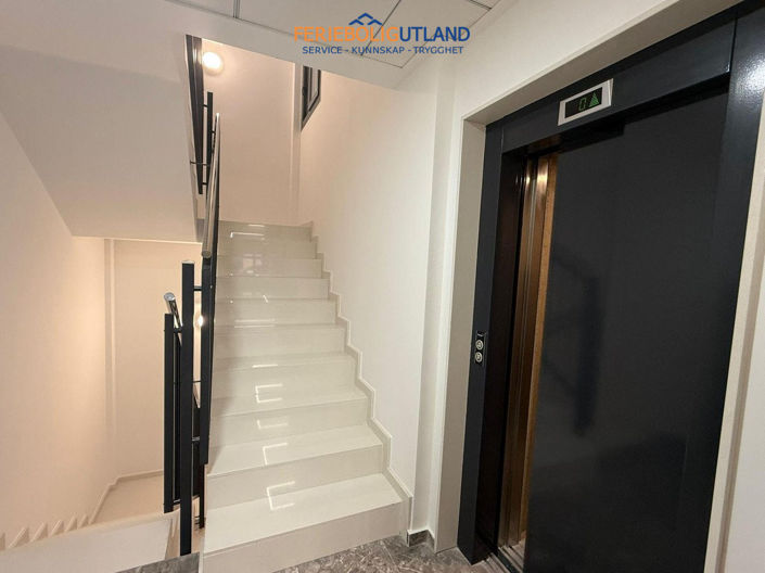 Image No.21-2 Bed Apartment for sale