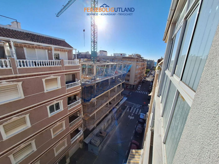 Image No.23-3 Bed Apartment for sale