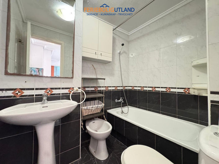 Image No.10-2 Bed Apartment for sale