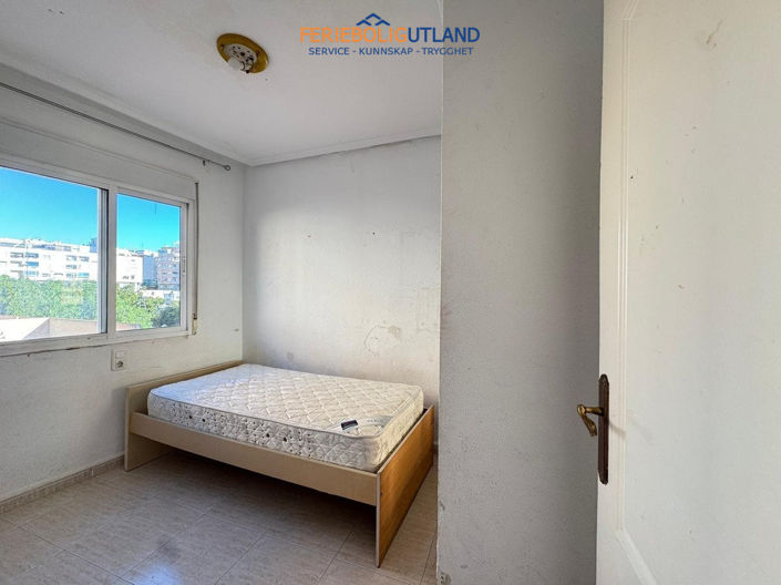 Image No.17-2 Bed Apartment for sale