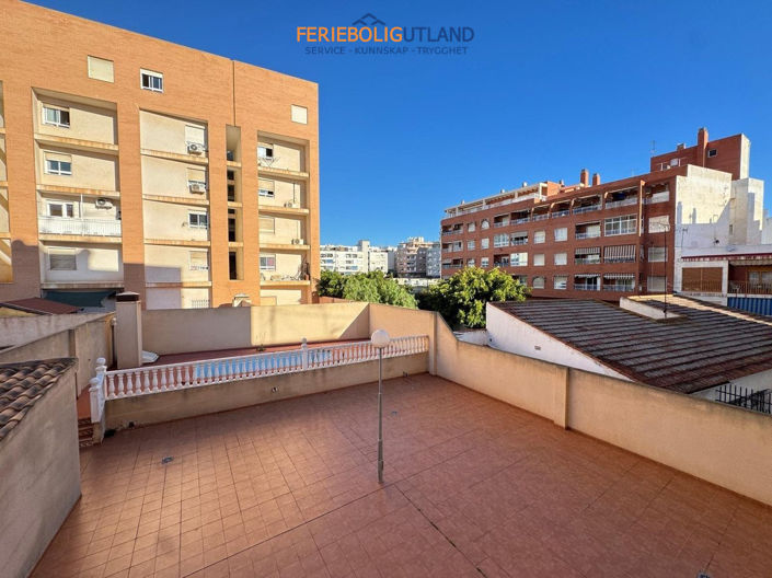 Image No.24-2 Bed Apartment for sale