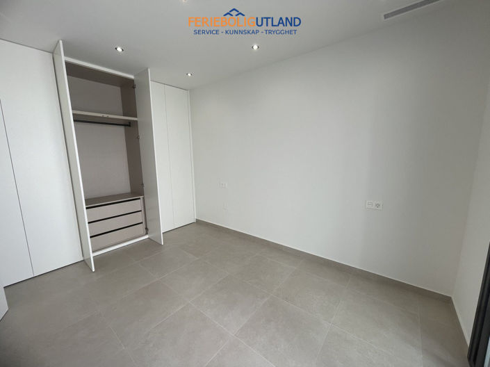 Image No.19-3 Bed Villa for sale