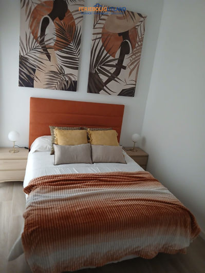 Image No.20-2 Bed Apartment for sale