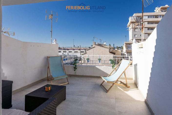 Image No.25-3 Bed Townhouse for sale