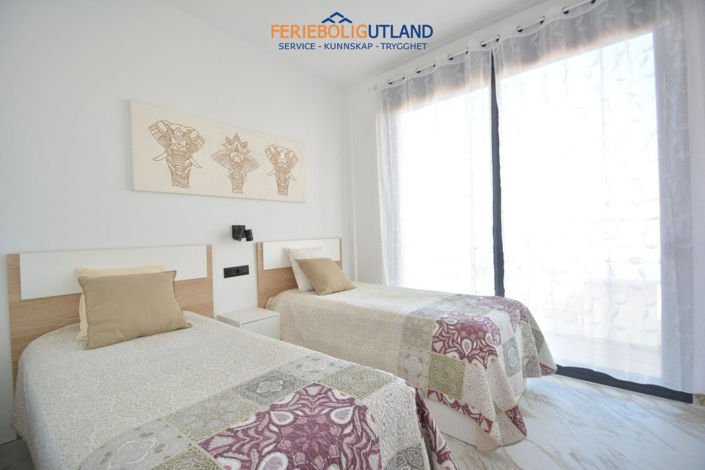 Image No.23-3 Bed Apartment for sale