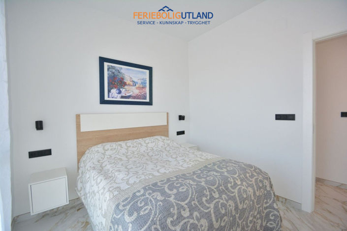 Image No.28-3 Bed Apartment for sale