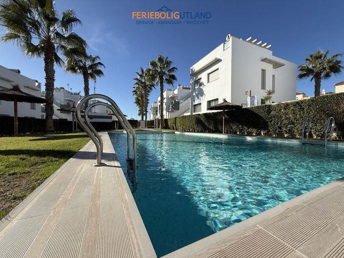 Image No.28-2 Bed Apartment for sale